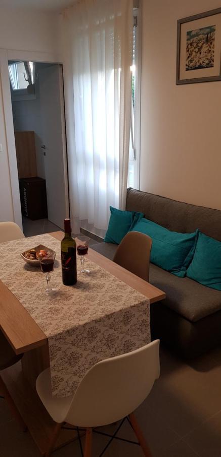 Salsa Split - Cozy Apartment Екстериор снимка